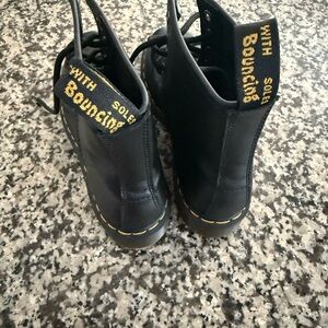Used Doc Martens Boots - Women’s Size 7